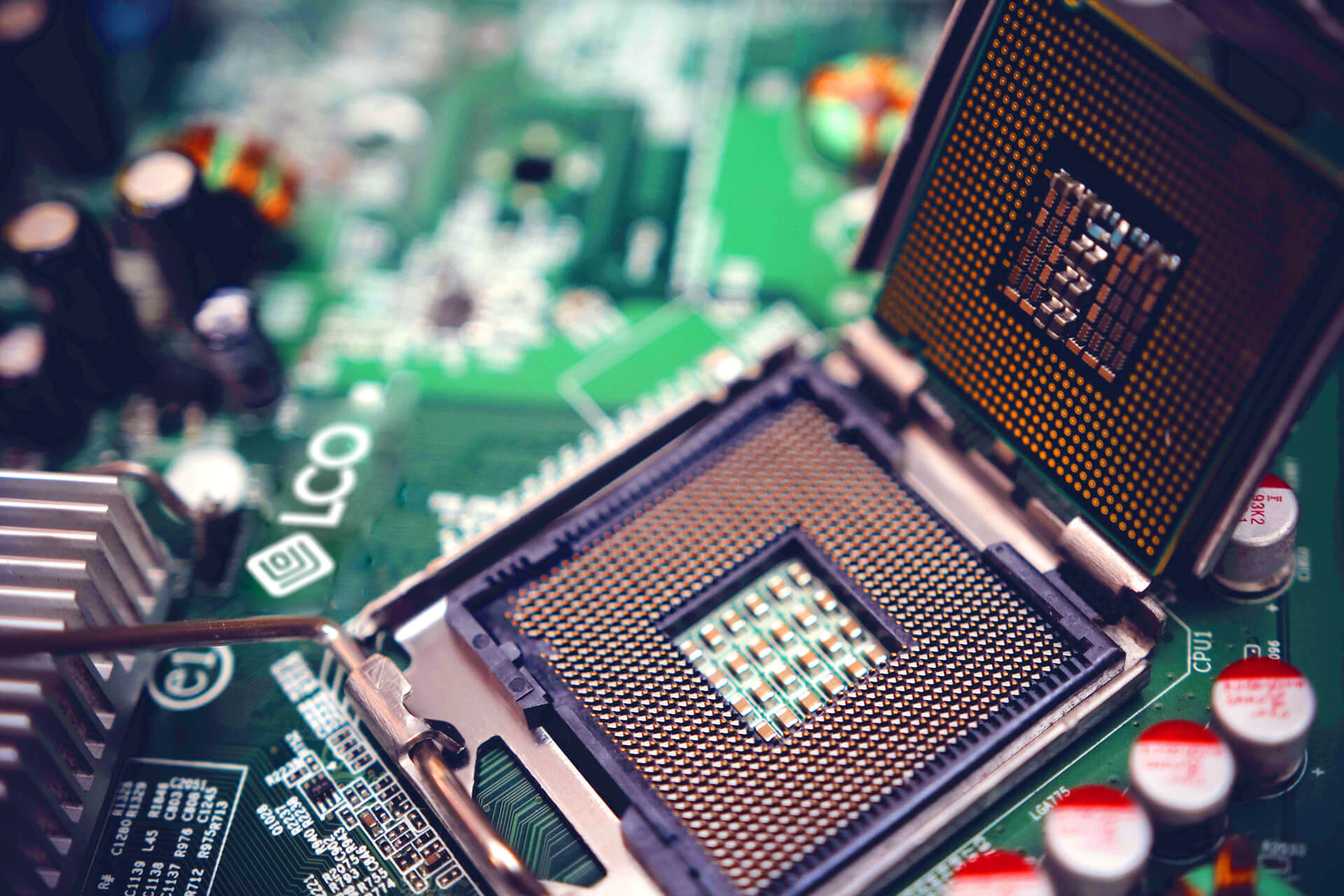 LCO - logo, key visual, print